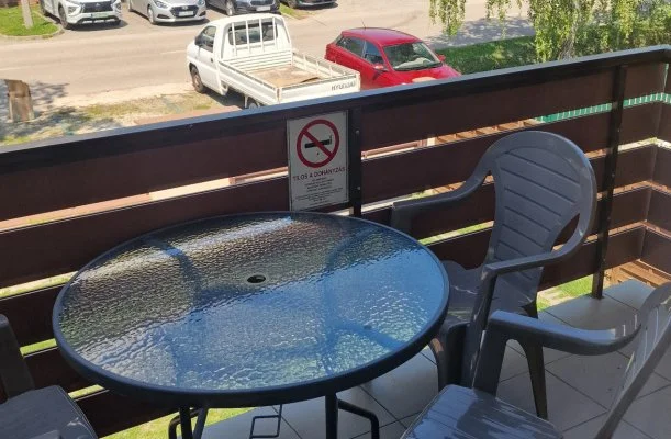 Napsug�r Villa A Si�fok