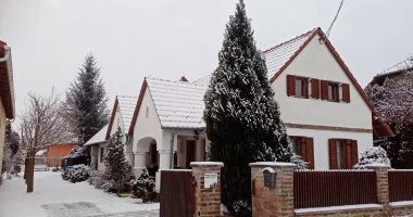 Kt nnep kztt (min. 2 j)