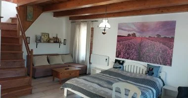 M�jus 1. (min. 2 �j)