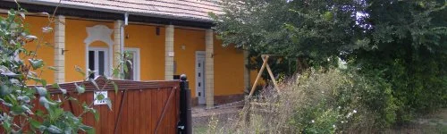Négy Gólya Apartman