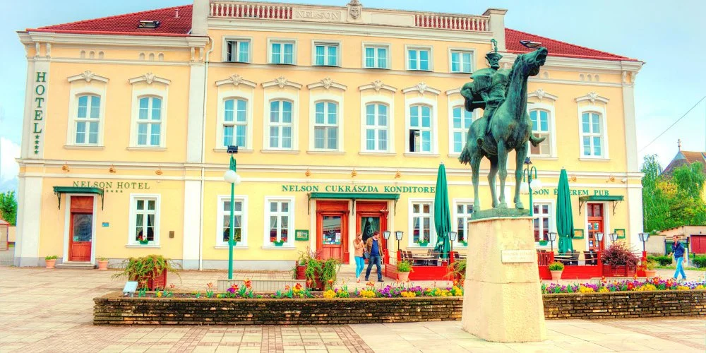 Nelson Hotel Hajd�szoboszl�
