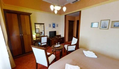 Nelson Hotel Hajd�szoboszl�