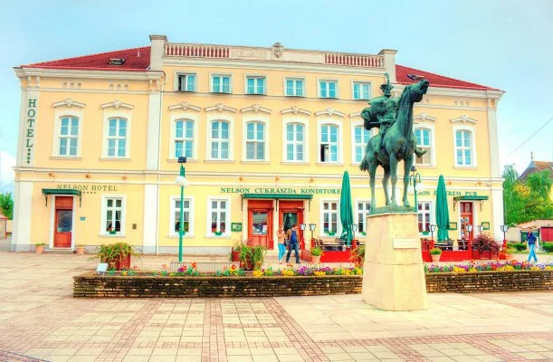 Nelson Hotel Hajdúszoboszló Nelson Hotel Hajdúszoboszló