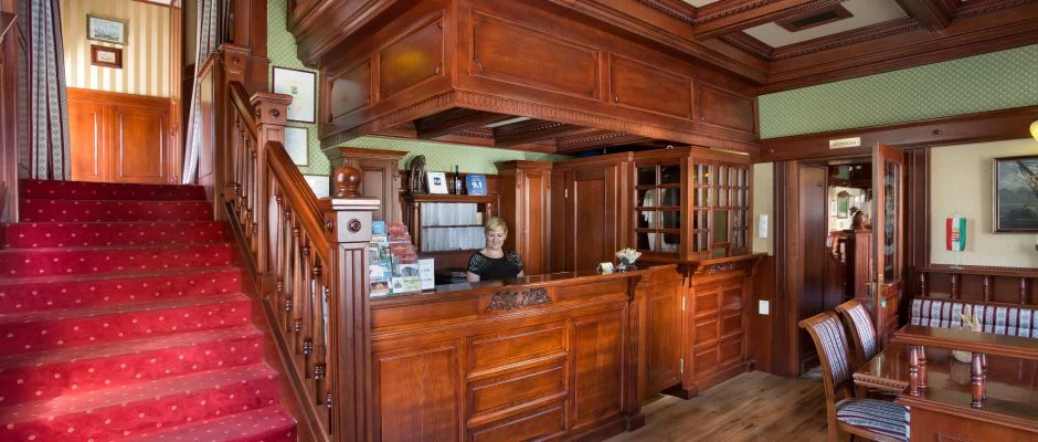 Nelson Hotel Hajd�szoboszl�