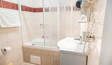 Nyerges Hotel Termál Monor