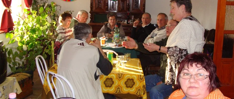 Nyugi Tanya Magyartés