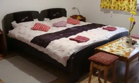 Nyugi Tanya Magyartés - Október 23.