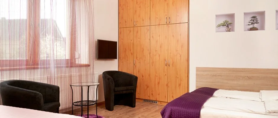 O�zis Apartmanok M�rahalom
