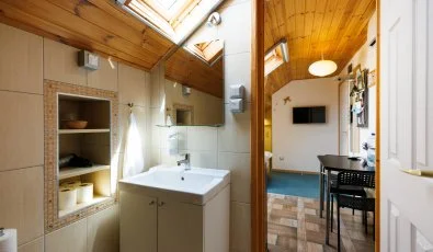 O�zis Apartmanok M�rahalom