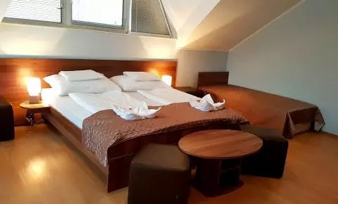 Oázis Wellness Panzió Szigetszentmiklós - Szilveszter