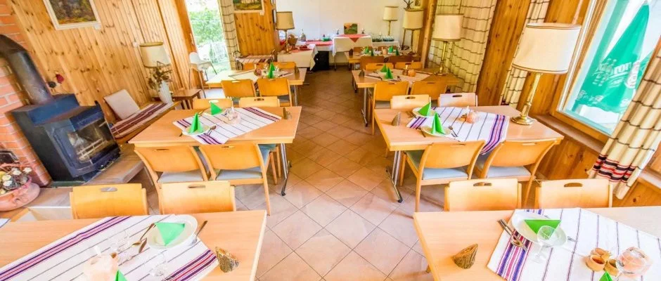 ko-Park Panzi Szarvask