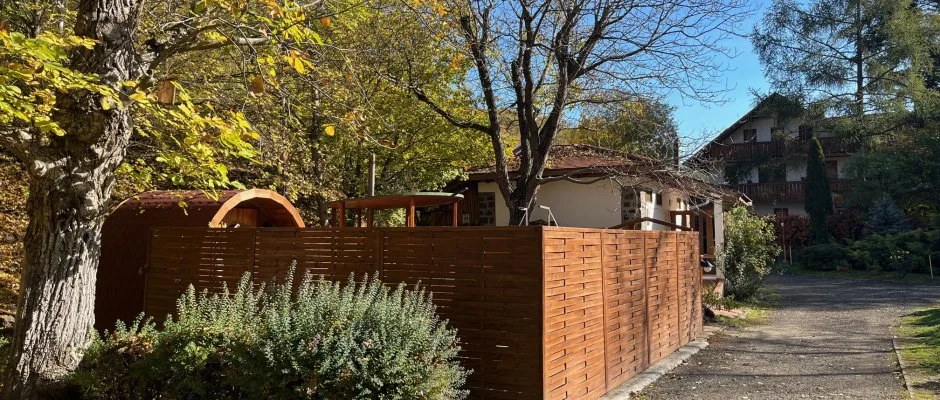 ko-Park Panzi Szarvask