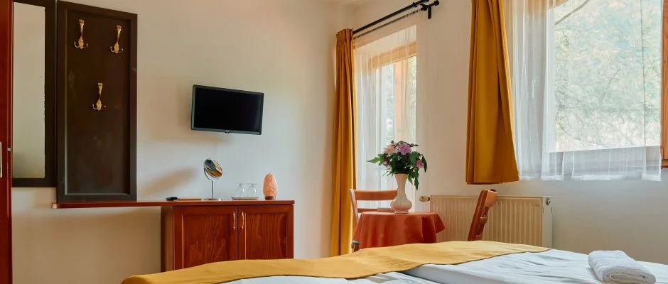 ko-Park Panzi Szarvask