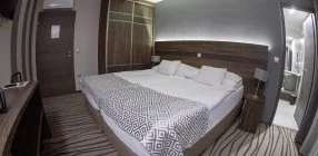 �reg Miskolcz Hotel - Napi �rak f�rd�bel�p�vel