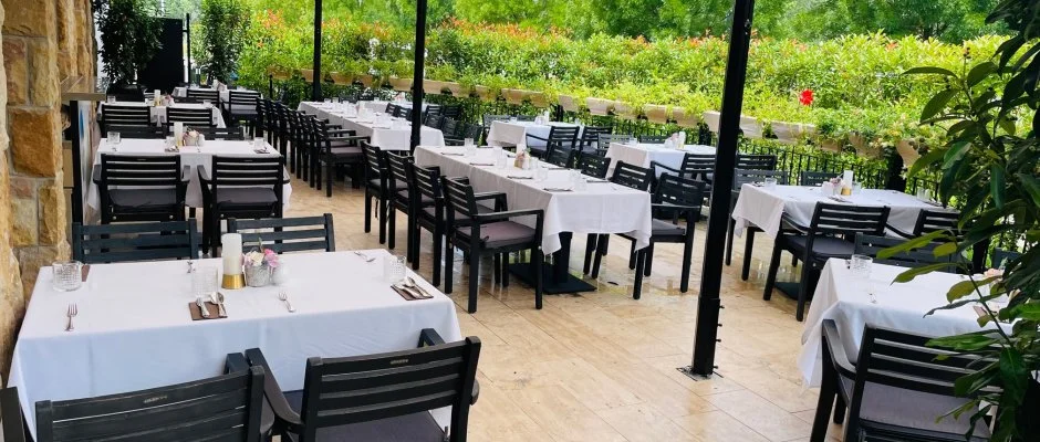 reg Halsz tterem s Fogad Tt