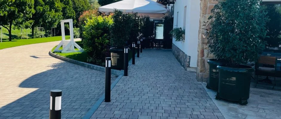 reg Halsz tterem s Fogad Tt