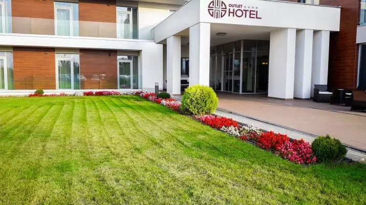 Outlet Hotel Polgr