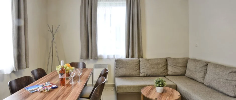 Pandora Zsry Apartmanok Mezkvesd