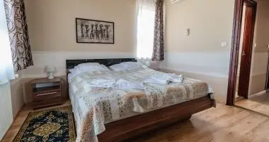 Napi �rak reggelivel (1 �jt�l)