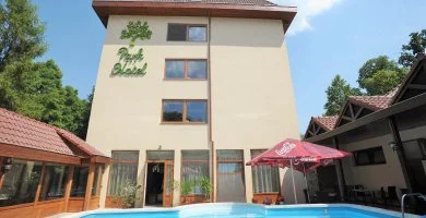 Augusztus 20. (min. 2 éj)