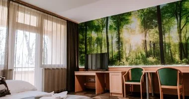 M�jus 1. (min. 2 �j)