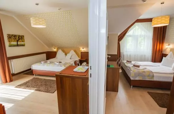 Hotel Pávai Hajdúszoboszló Hotel Pávai Hajdúszoboszló