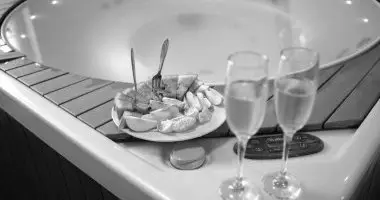 Napi �rak reggelivel (1 �jt�l)