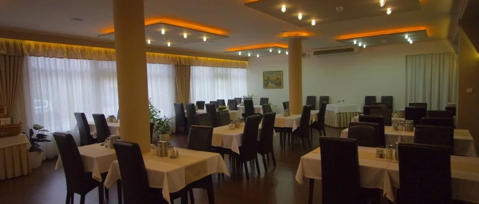 Hotel Vadszkrt Szkesfehrvr