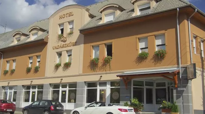 Hotel Vadszkrt Szkesfehrvr
