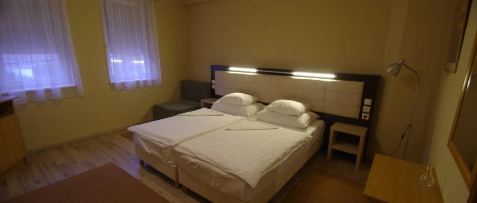 Hotel Vadszkrt Szkesfehrvr