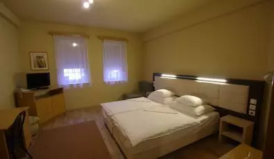 Hotel Vadszkrt Szkesfehrvr