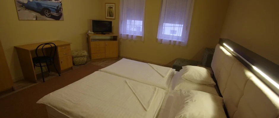 Hotel Vadszkrt Szkesfehrvr