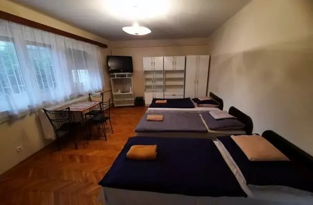 Peró Vendégház Debrecen Peró Vendégház Debrecen