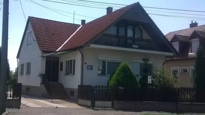 Pczn Vendgszobi Bk, Bkfrd