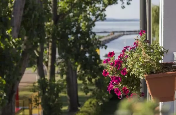 Port Étterem & Panzió Balatonmáriafürdő