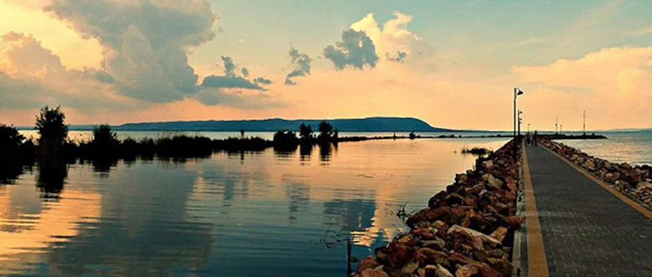 Port tterem & Panzi Balatonmriafrd