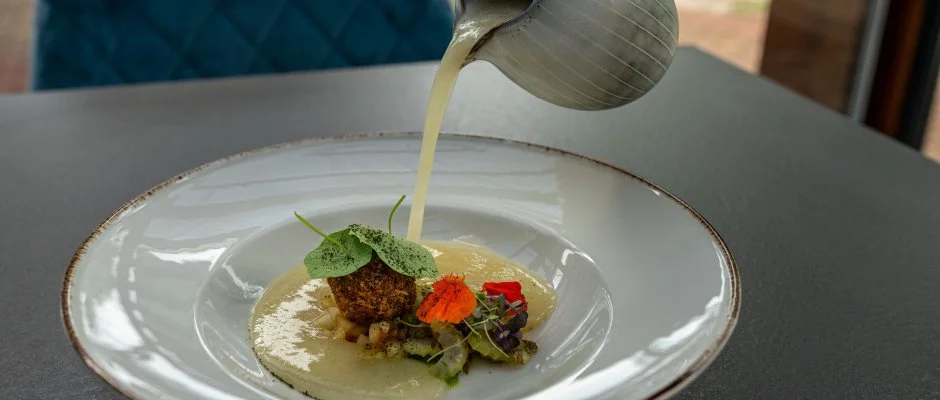 Port tterem & Panzi Balatonmriafrd