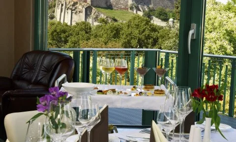 Portobello Hotel Esztergom - Évindító Szállásvadászat Esztergomban