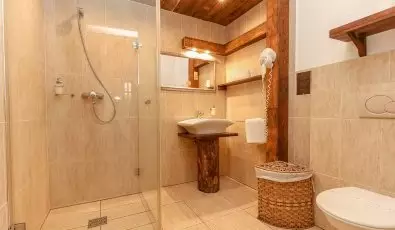 Puchner Kastlyszll Bikal