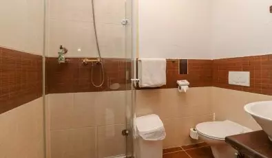 Puchner Kastlyszll Bikal