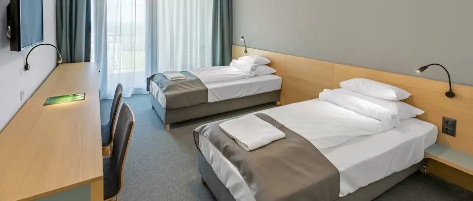 Rkczi Hotel, Tbor s Rendezvnykzpont Storaljajhely