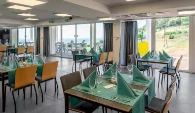 Rkczi Hotel, Tbor s Rendezvnykzpont Storaljajhely