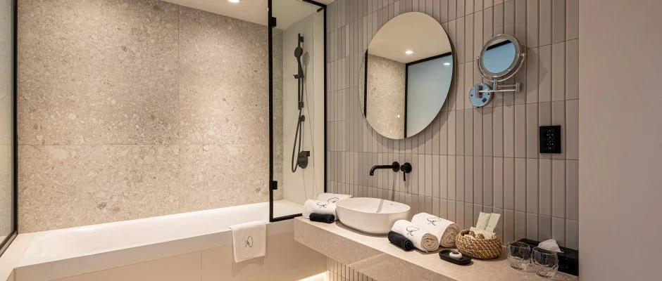 REED Luxury Hotel & Bistro Sifok