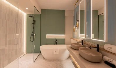 REED Luxury Hotel & Bistro Sifok