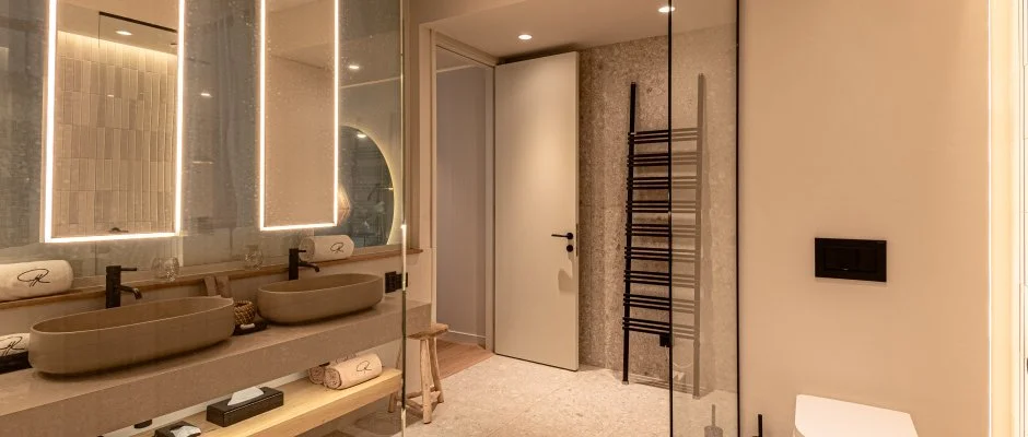 REED Luxury Hotel & Bistro Sifok