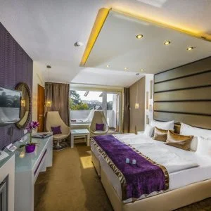  Siófok - Október 23. - teljes előrefizetéssel