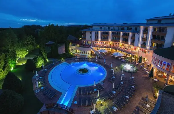 Lotus Therme Hotel & Spa Hévíz Lotus Therme Hotel & Spa Hévíz