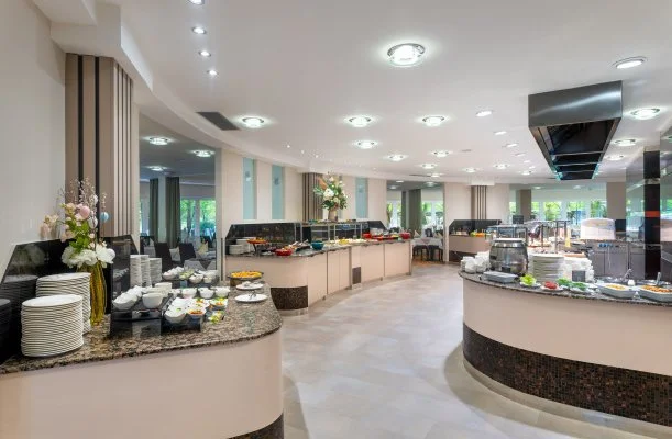 Lotus Therme Hotel & Spa HĂ©vĂz Lotus Therme Hotel & Spa HĂ©vĂz