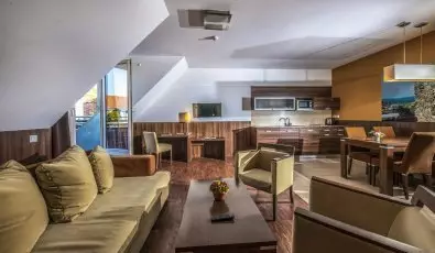 Royal Club Hotel Visegrd