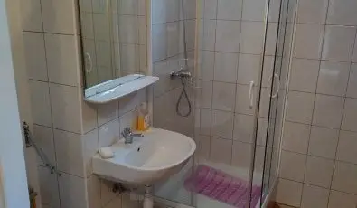 Rzsi Vendghz Mihlyhza